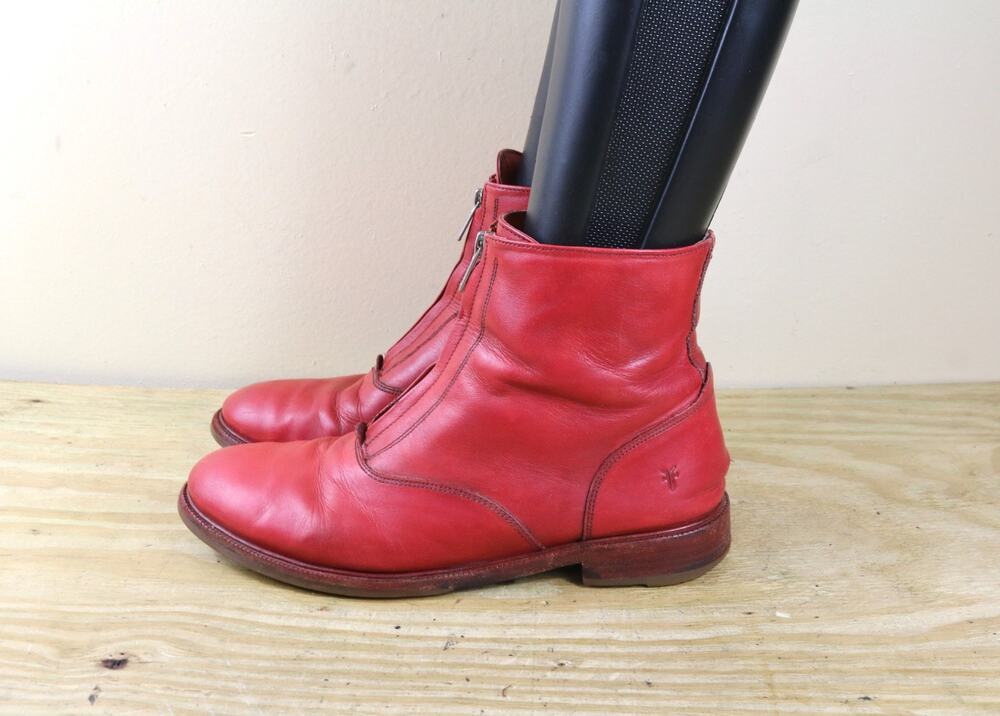 Frye Boots 9.5M Red Leather Kelly Front Zip Short Ankle Bootie Shoes Western